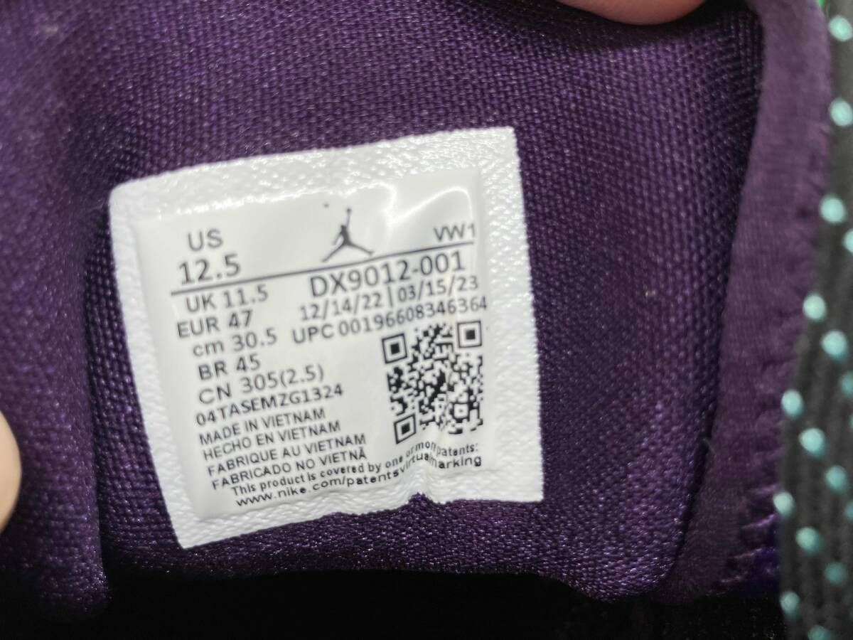NIKE ナイキ