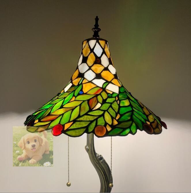 ブランド品セール。 新入荷豪華大型ステンドランプ ステンドグラス アンティーク花柄レトロな雰囲気がおしゃれ ティファニー 瑠璃デスクライト照明