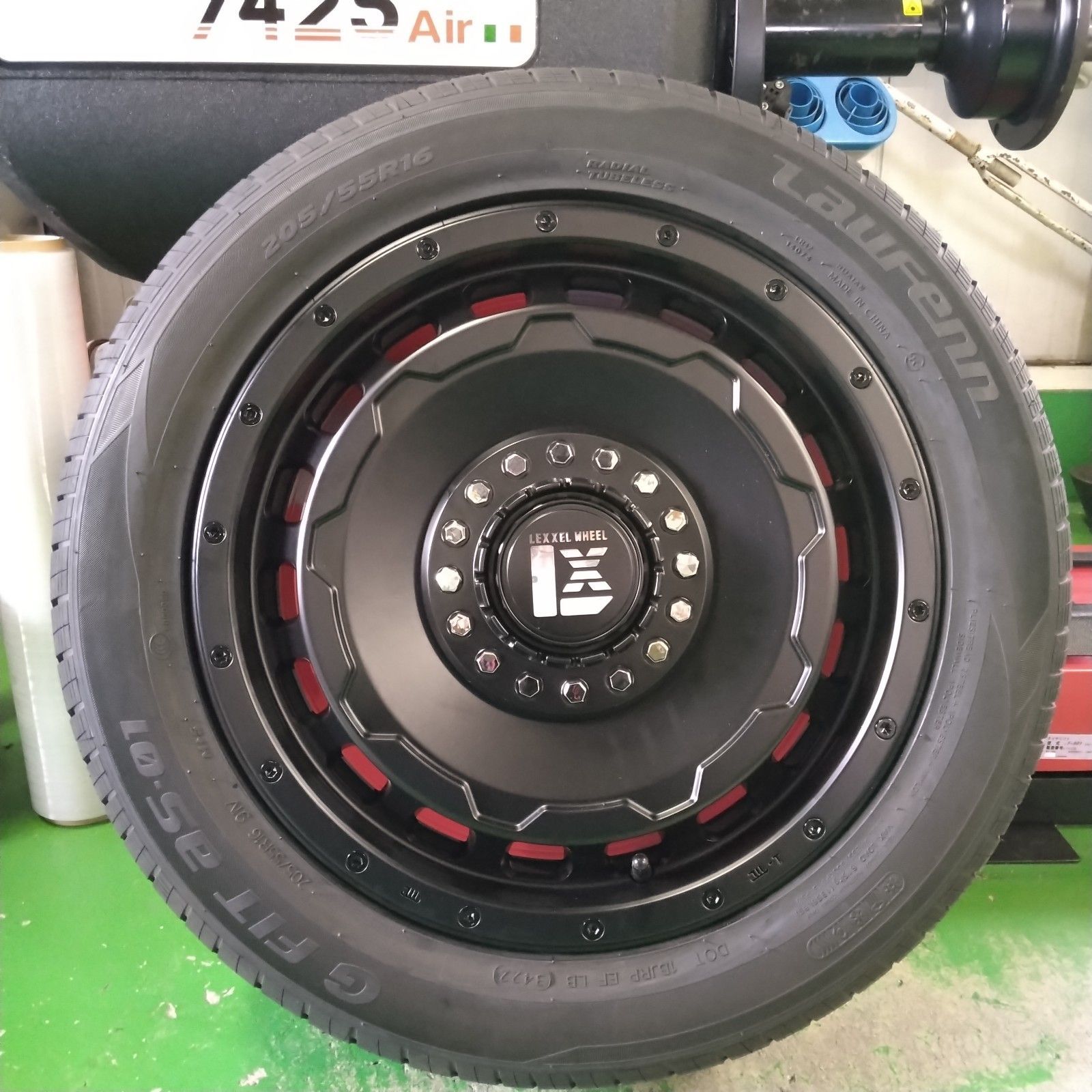 クロスビー アクア ルーミー トール タイヤホイールセット 175