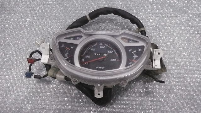 リード110　JF19-1005xxx　の　メーター　:#1724895515