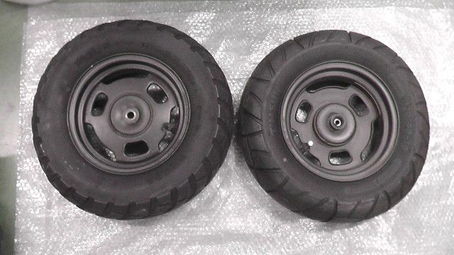 ZOOMER ズーマー AF58 の ホイール タイヤセット 1747275609