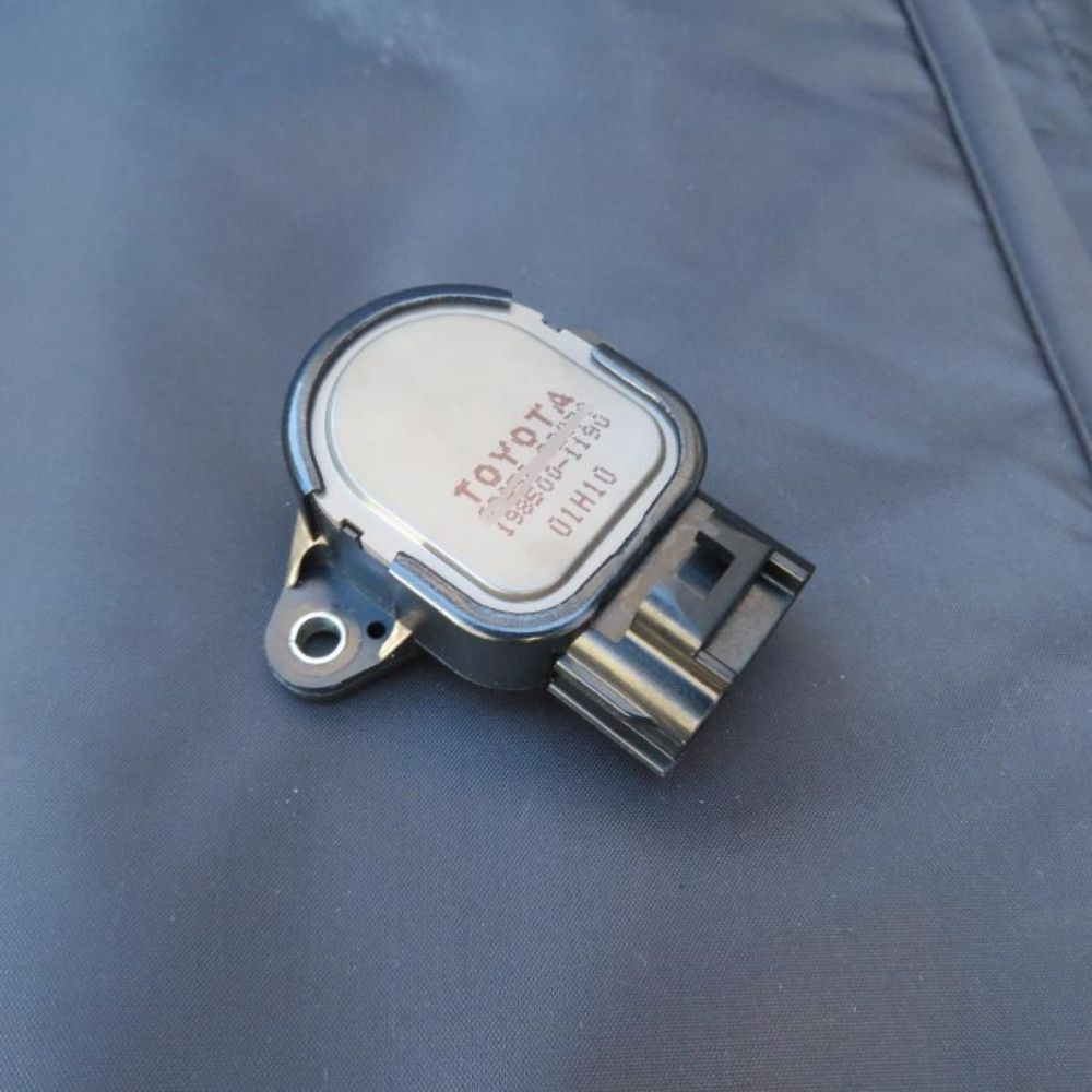 トヨタ 純正 TOYOTA 正規 スロットル ポジションセンサー マークツー GX100 1998-08以降 クラウン GXS12 アルテッツァ GXE10 パーツ エンジン タイヤ カスタム