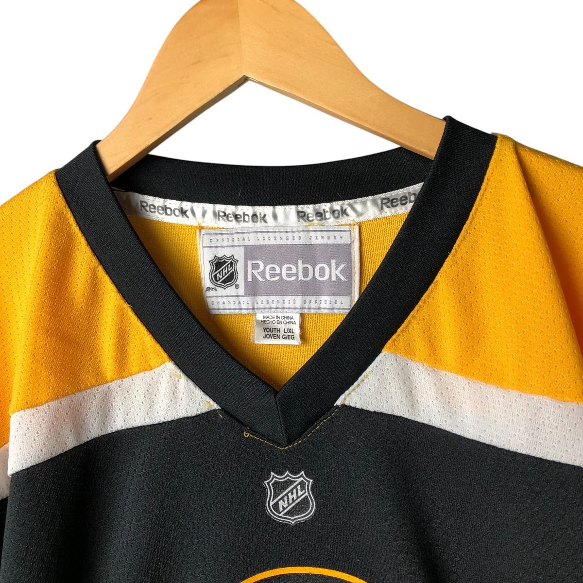 古着 リーボック Reebok NHL BOSTON BRUINS ボストンブルーインズ メッシュ Vネック ゲームシャツ ホッケーシャツ メンズM相当 /eaa570712 古着 リーボック Reebok NHL BOSTON BRUINSボストンブルーインズ