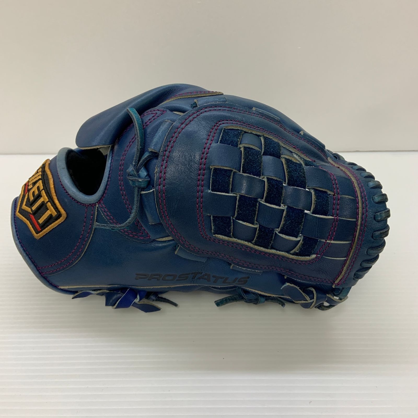 【即戦力】ZETT プロステイタス 硬式 投手用　中古品 ゼット ZETT プロステイタス 硬式 大人 一般 投手用 グローブ
