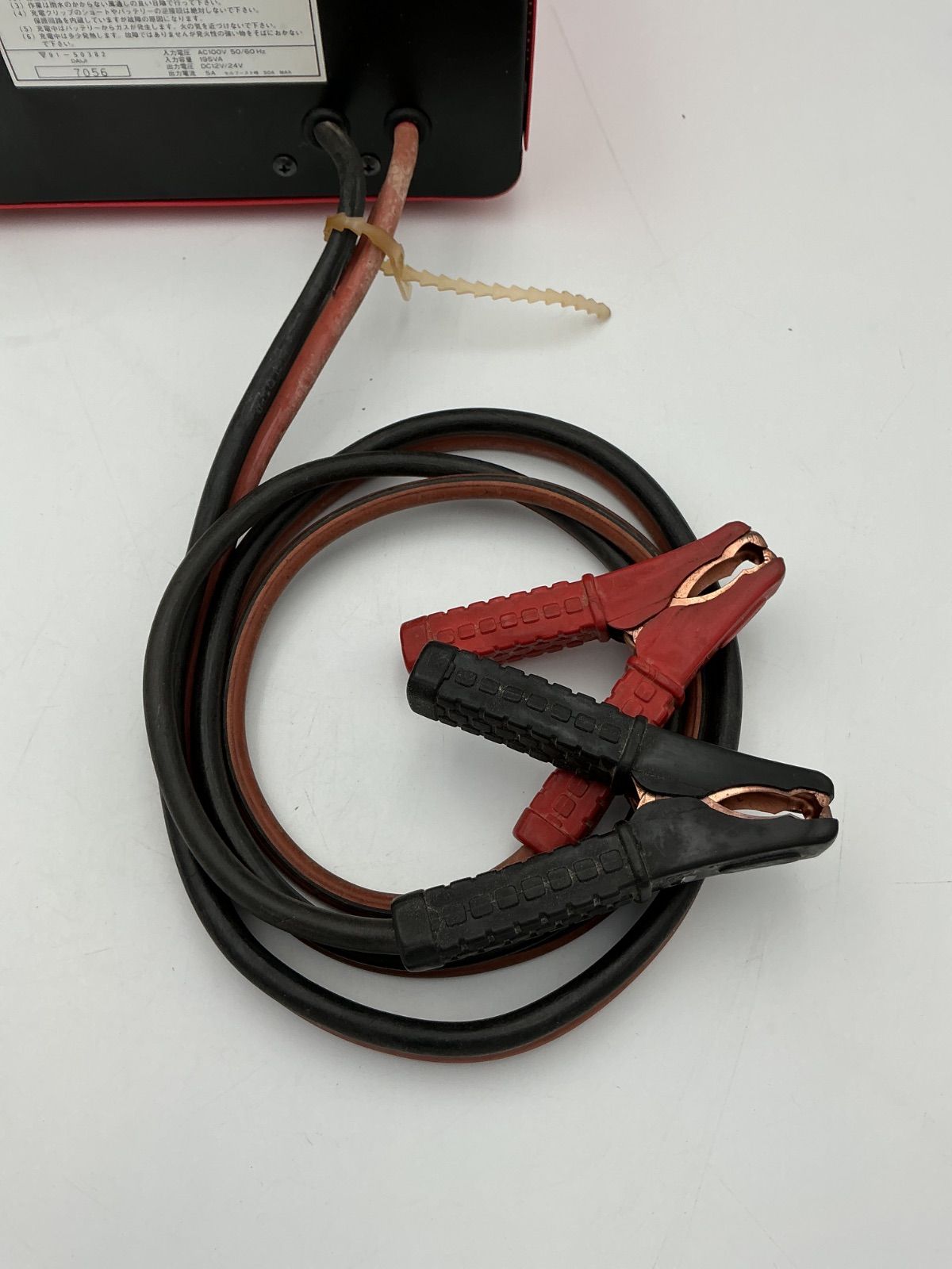MT-221バッテリー充電器 12V・24V - メルカリ