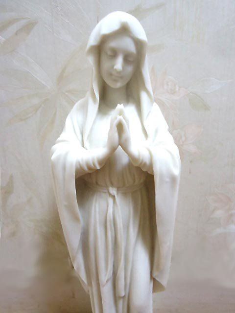 大理石風 聖母マリア像 彫像 彫刻高さ 約29ｃｍ キリスト教美術 カトリック 即日納品！大理石風 聖母マリア像 彫像 彫刻高さ 約29cm