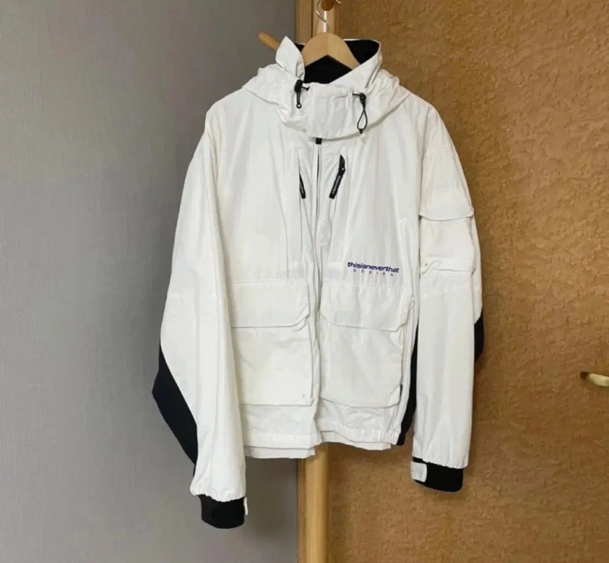 thisisneverthat・ウインドブレーカー thisisneverthat・ウインドブレーカー