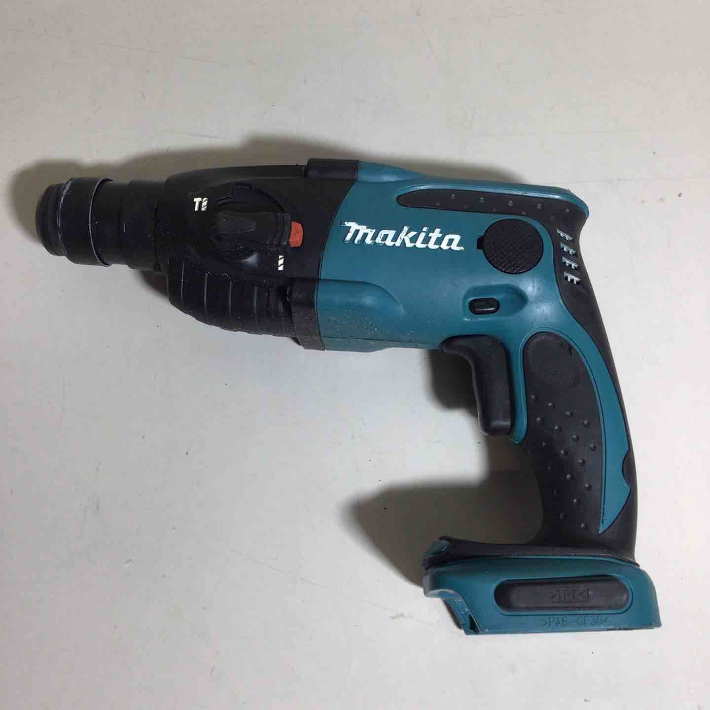 マキタ makita コードレスハンマドリル HR162DZ 戸田店