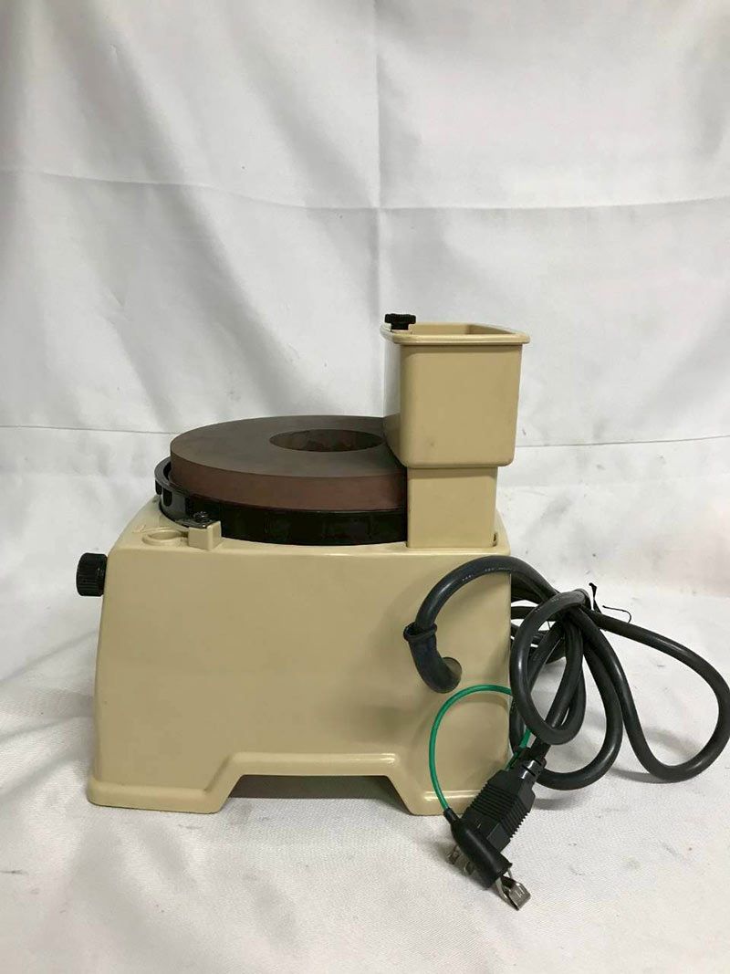 北見市発 マキタ makita 刃物研磨機 9820 1994年製 白 砥石