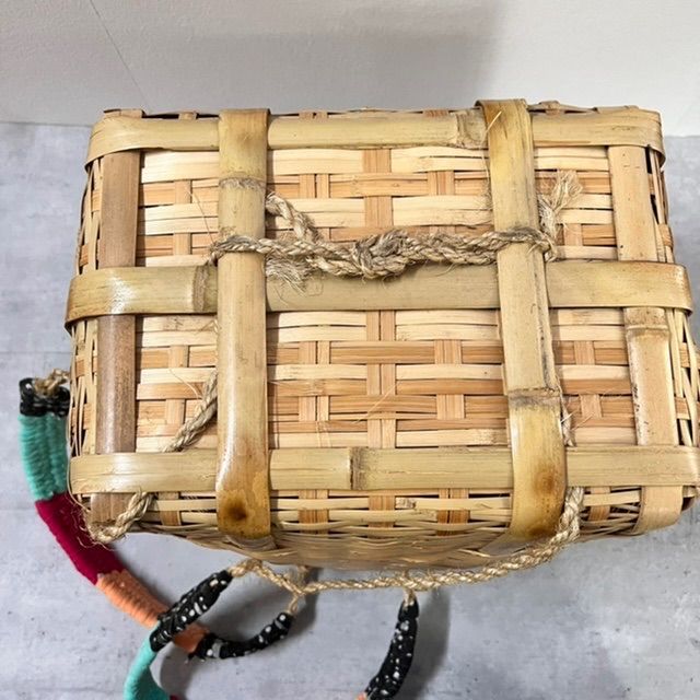 国産 背負いかご 中サイズ - メルカリ