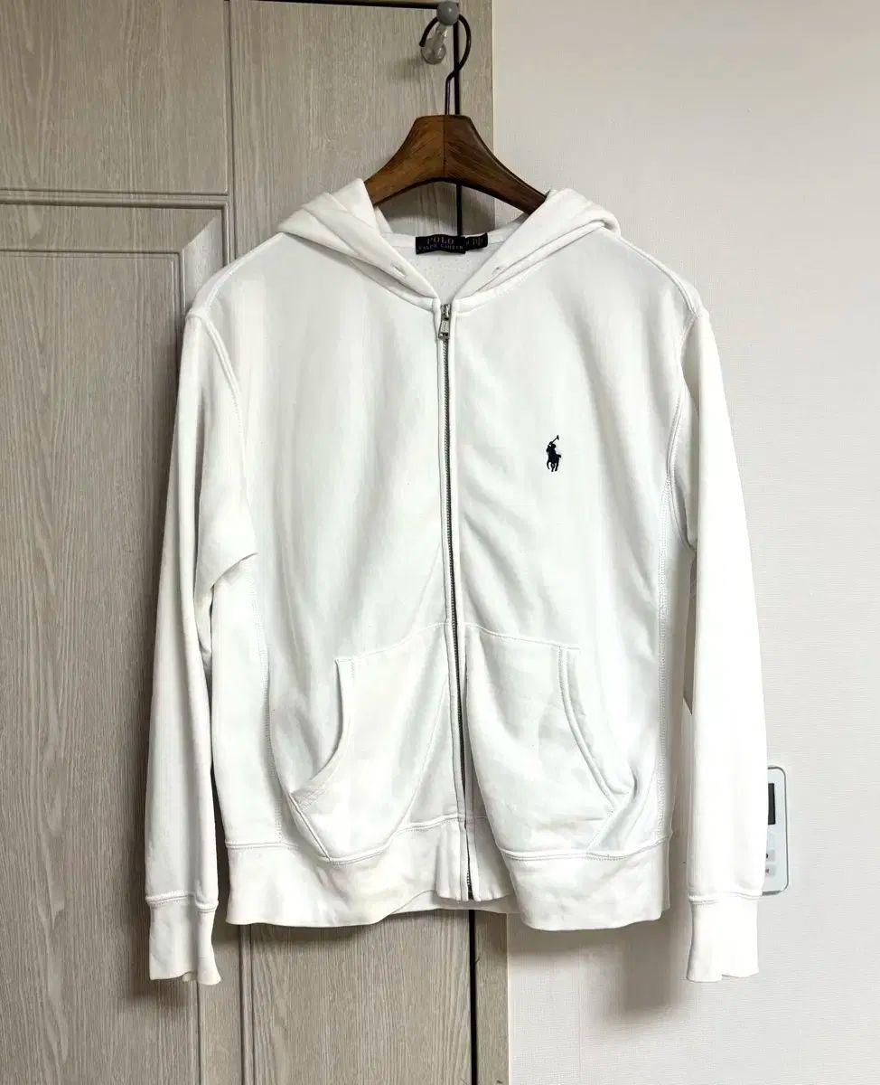 Polo POLO RALPH LAUREN ポロラルフローレン ウーマンズ 白 ジップアップパーカー フード付き フード うん イーブイ ロゴ