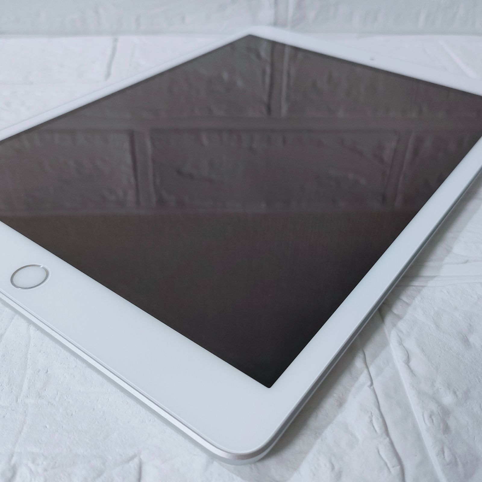 第8世代 iPad 32GB wifiモデル 管理No.s298 MC983J/A｜Apple 【第2