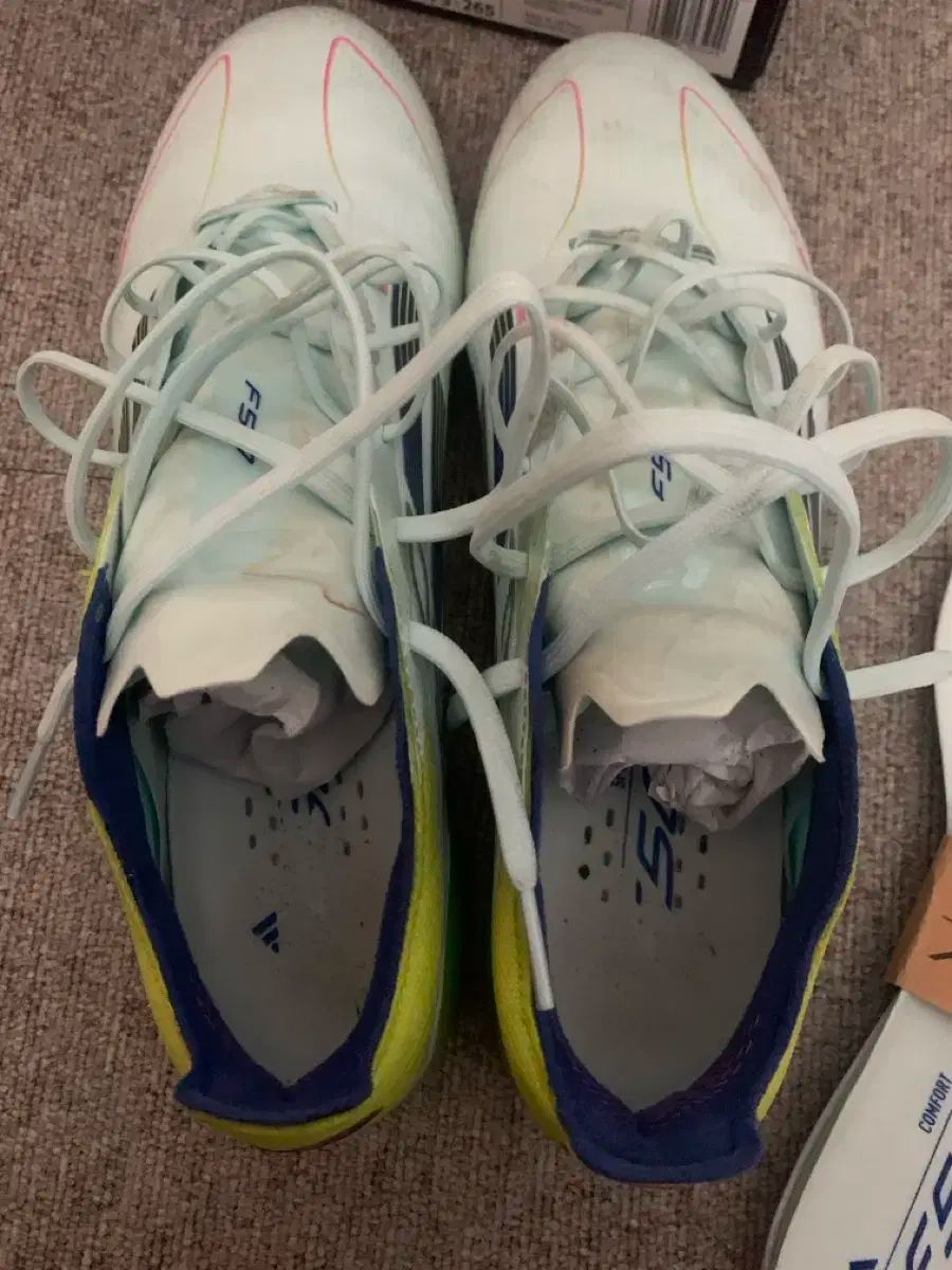 モレリア in フットサルシューズ 屋内用 26.5cm フットサル