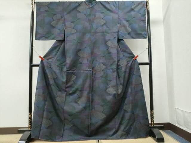 平和屋着物○本場大島紬 9マルキ 泥染め 地紙重ね吉祥文 正絹 逸品 未