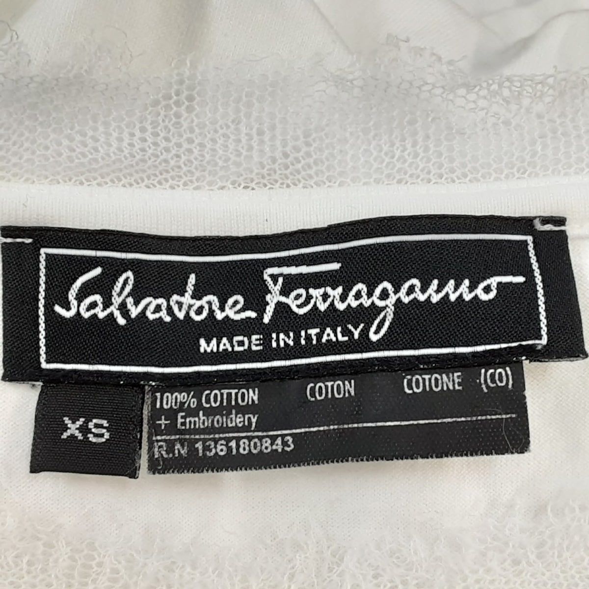 サルバトーレフェラガモ 半袖カットソー サイズXS レディース美品 - 白 タートルネック/刺繍/スパンコール/ラインストーン