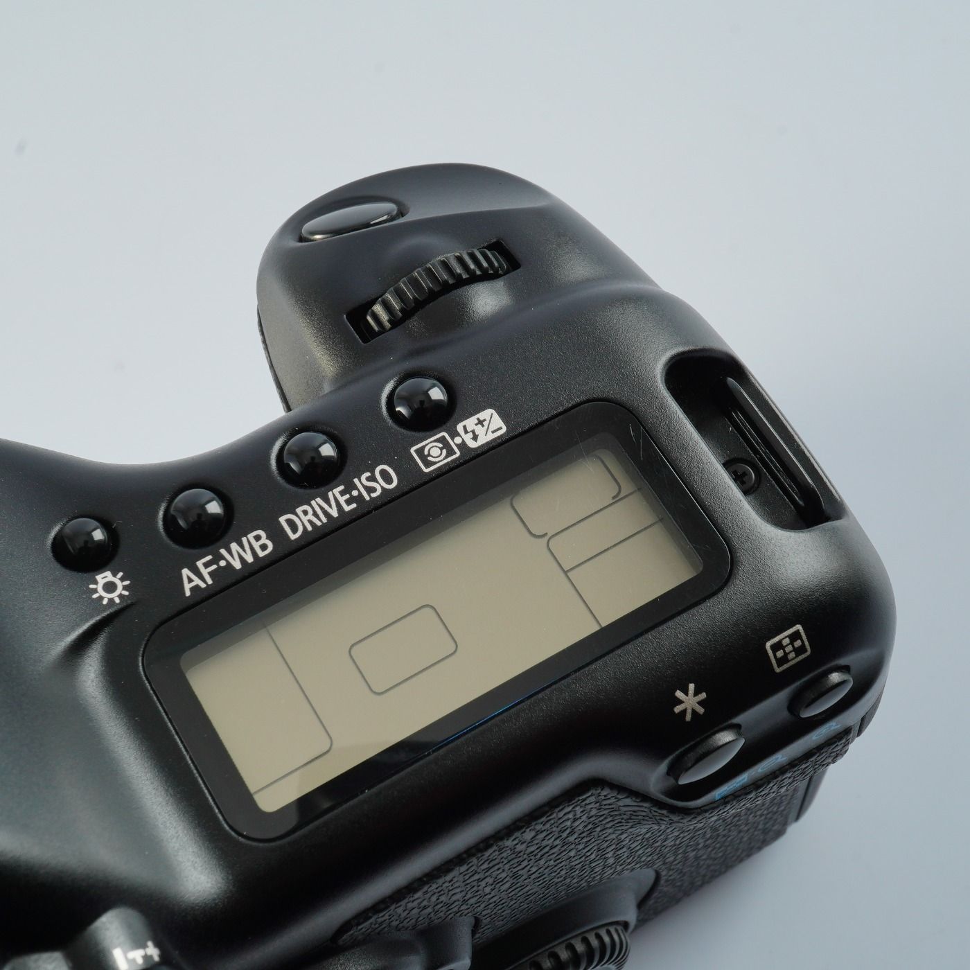Canon キヤノン EOS 5D + EF 28-80mm F/3.5-5.6 Ⅳ USM + CF 2GB デジタル一眼レフカメラ - メルカリ