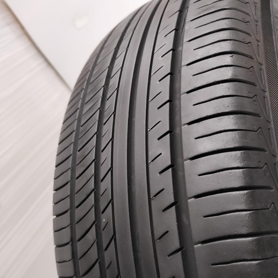 ◇配送先指定あり◇ <高級! ノーマル 1本> 215/60R16 ◇配送先指定あり◇ <高級! ノーマル 1本> 215/60R16