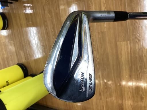 SRIXON