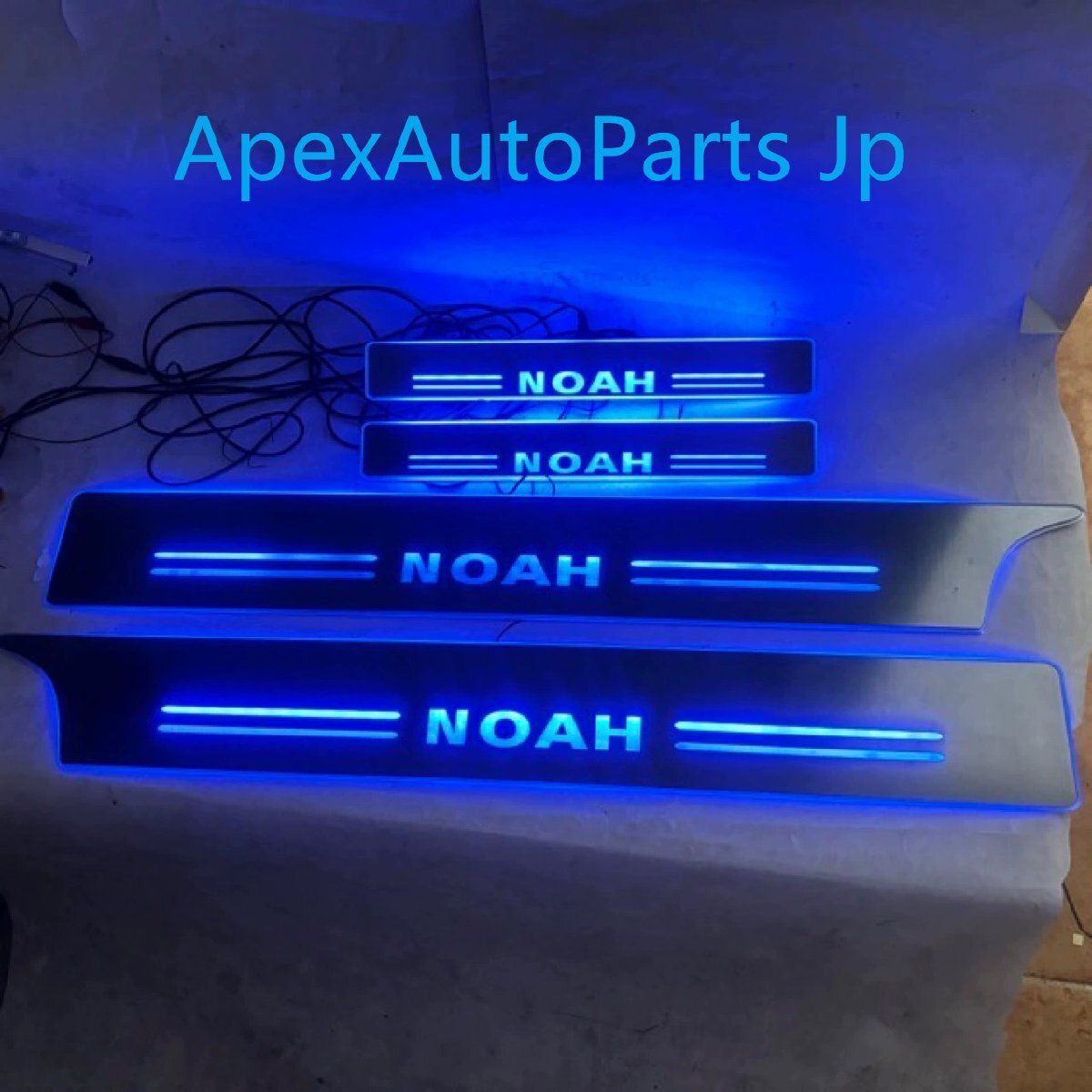 トヨタ ノア 80系 2015-2021 流光ダイナミックドアシル LEDウェルカムステップ 七彩幻彩 改造用ドアシル 4ピースsq