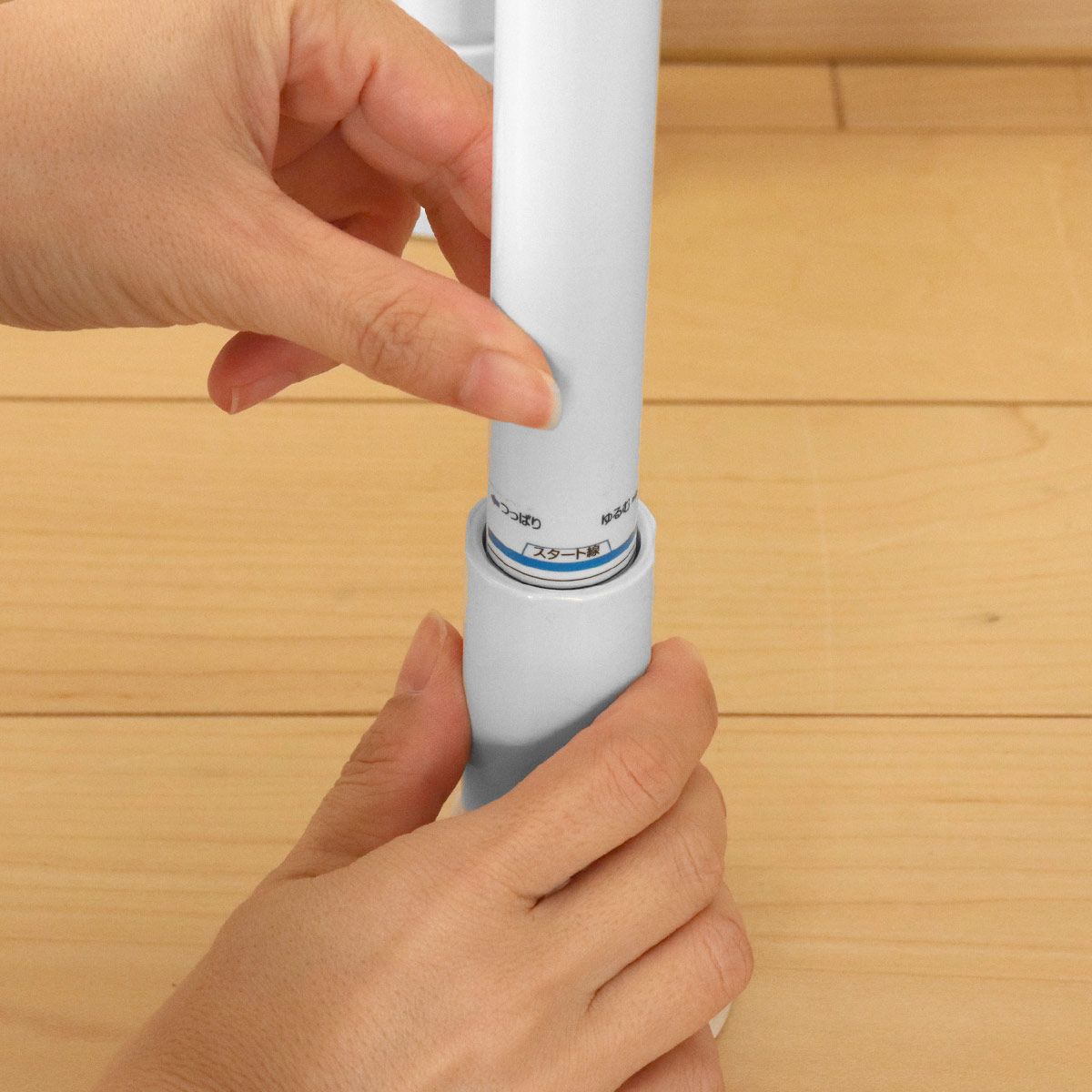 突っ張り式収納