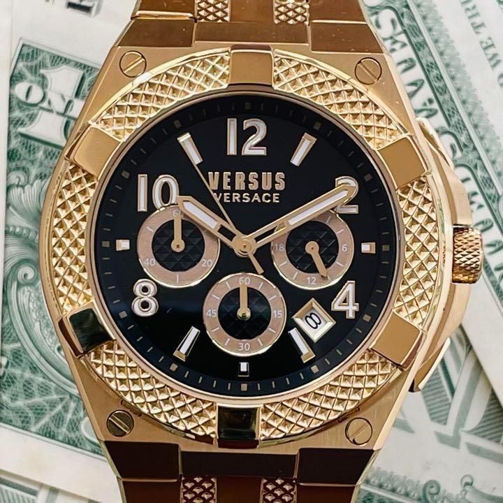新品箱入 VERSUS VERSACE メンズ腕時計 ウォッチ ゴールド 金色 ヴェルサーチェ クロノ X ウォッチ ゴールド | VERSACE JP