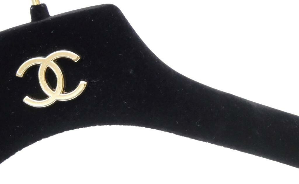 シャネル 販売 CHANEL ハンガー 2本セット ココマーク 黒 シャネル