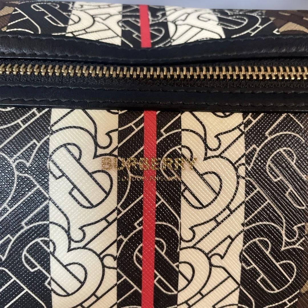 BURBERRY バーバリー ボディバッグ モノグラムストライプ柄 ブラウン BURBERRY バーバリー ボディバッグ モノグラムストライプ柄
