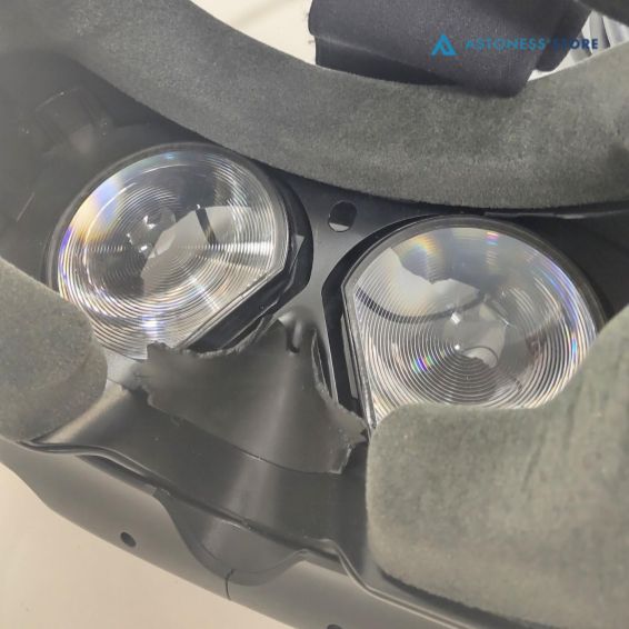 良品】HTC VIVE フルセット - メルカリ