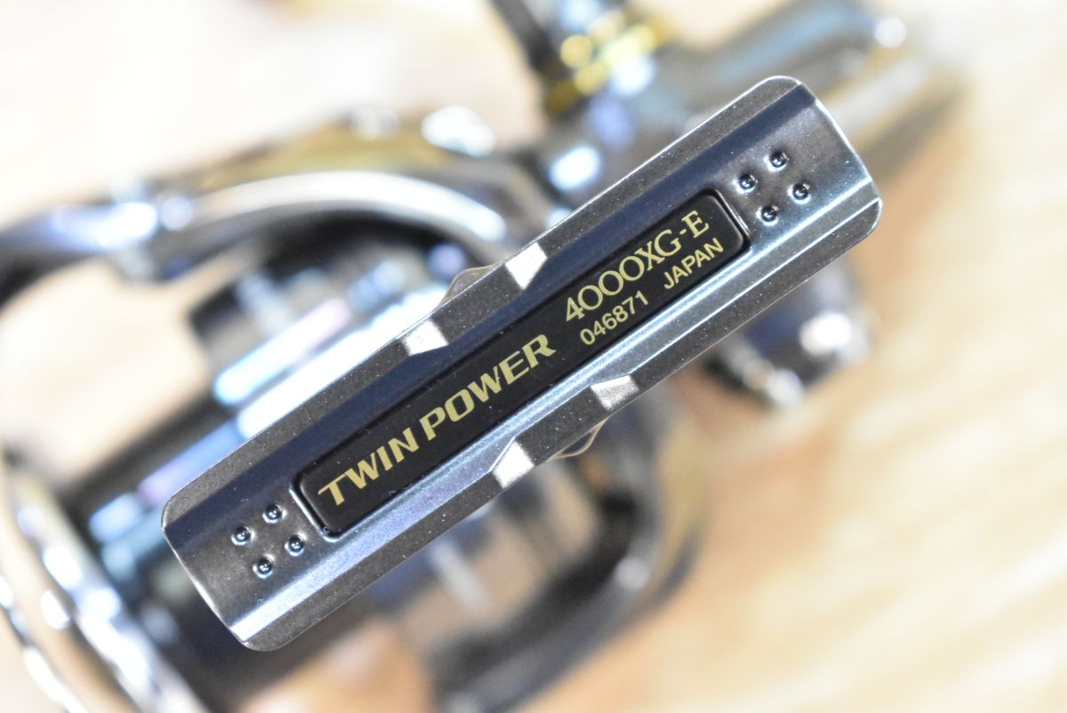 24 ツインパワー4000XG リブレセット シマノ(SHIMANO) 24 ツインパワー 4000XG+スプールベルト BE-021H(お得