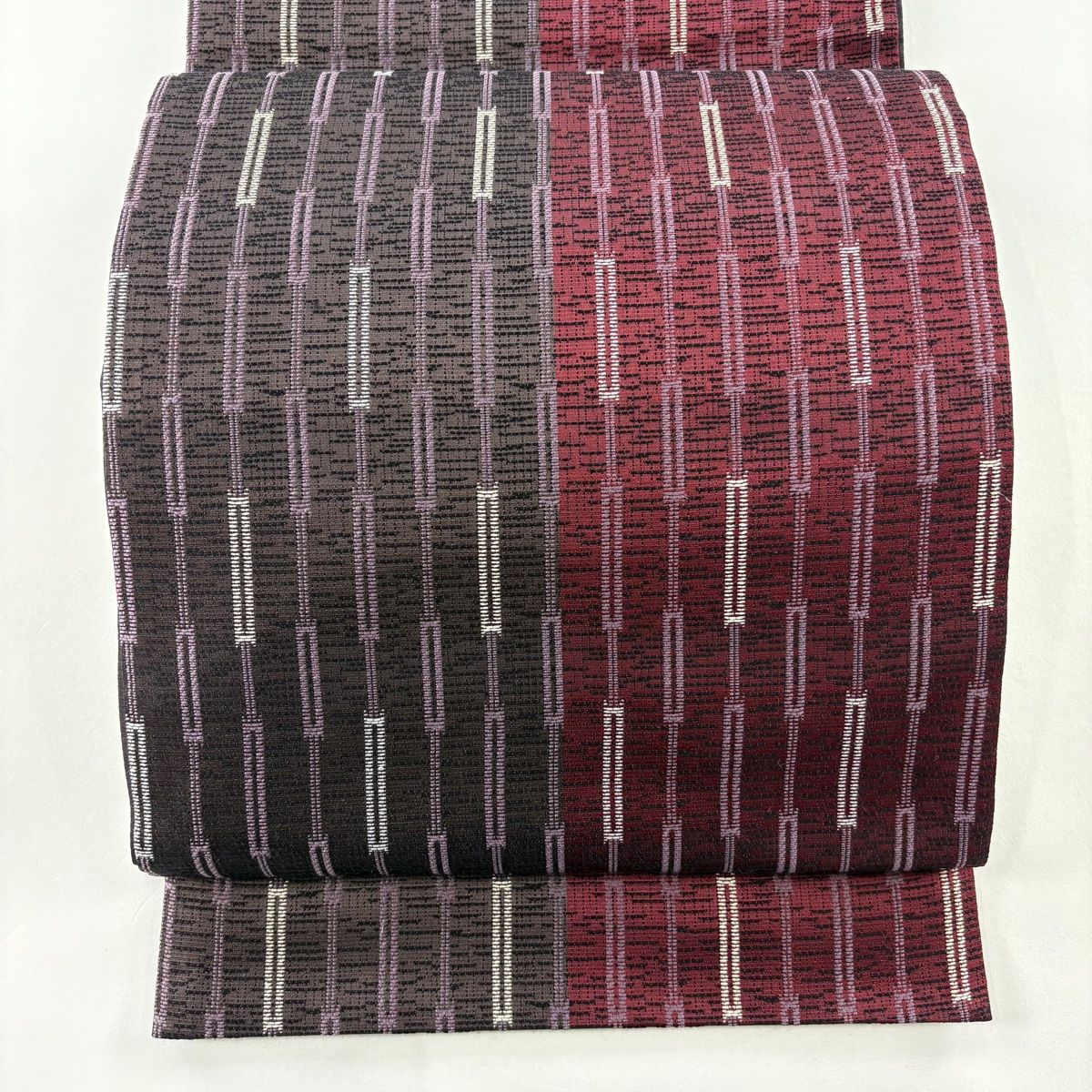 袋帯 美品 名品 幾何学 縞 赤紫 全通 正絹 【中古】 - メルカリ