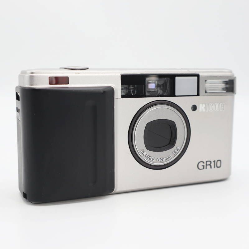 動作確認済 RICOH リコー GR10 コンパクトフィルムカメラ 28mm 動作確認済 RICOH リコー GR10 コンパクトフィルムカメラ 28mm