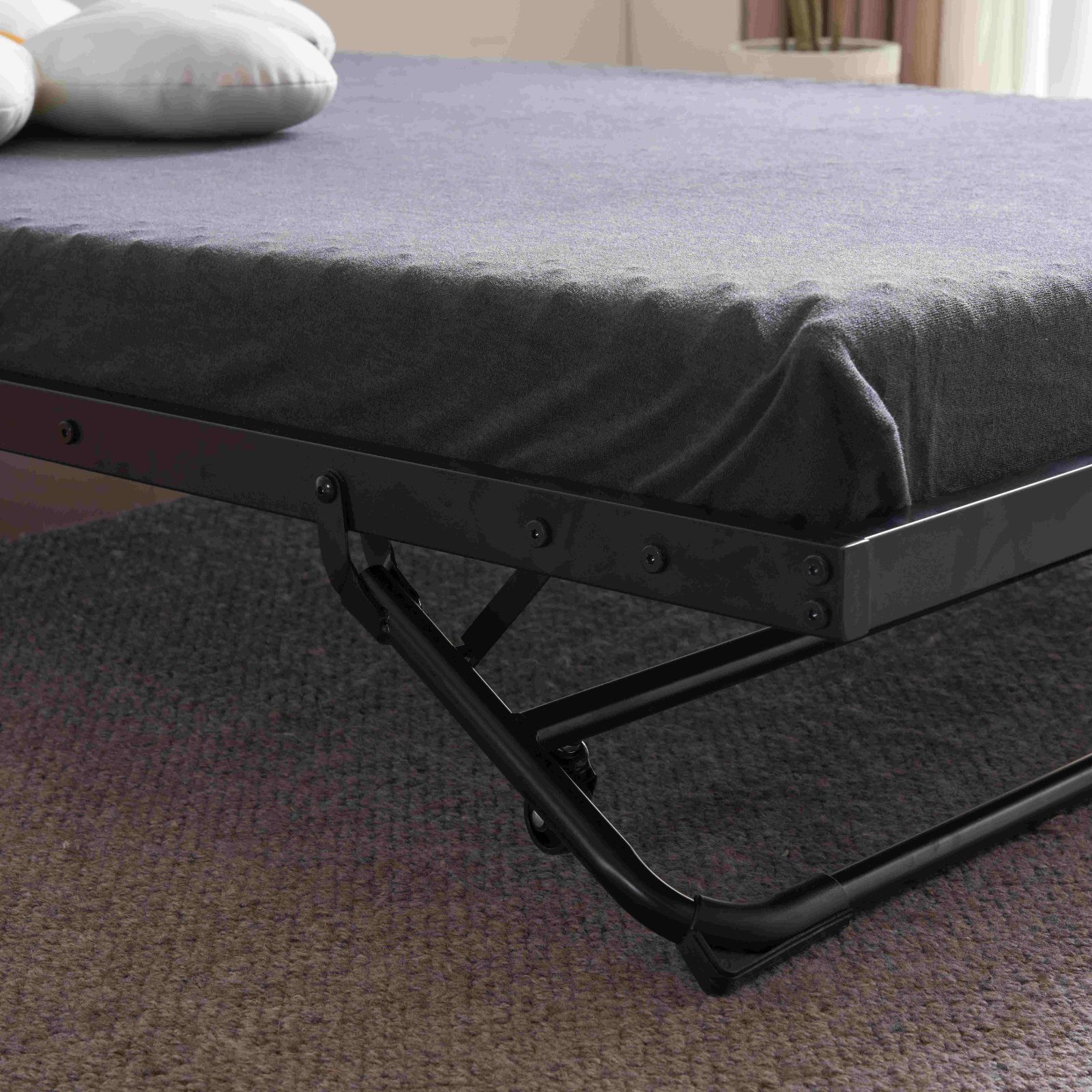 シングルパイプベッド｜組立て簡単で下収納付き｜耐荷重 120kg
