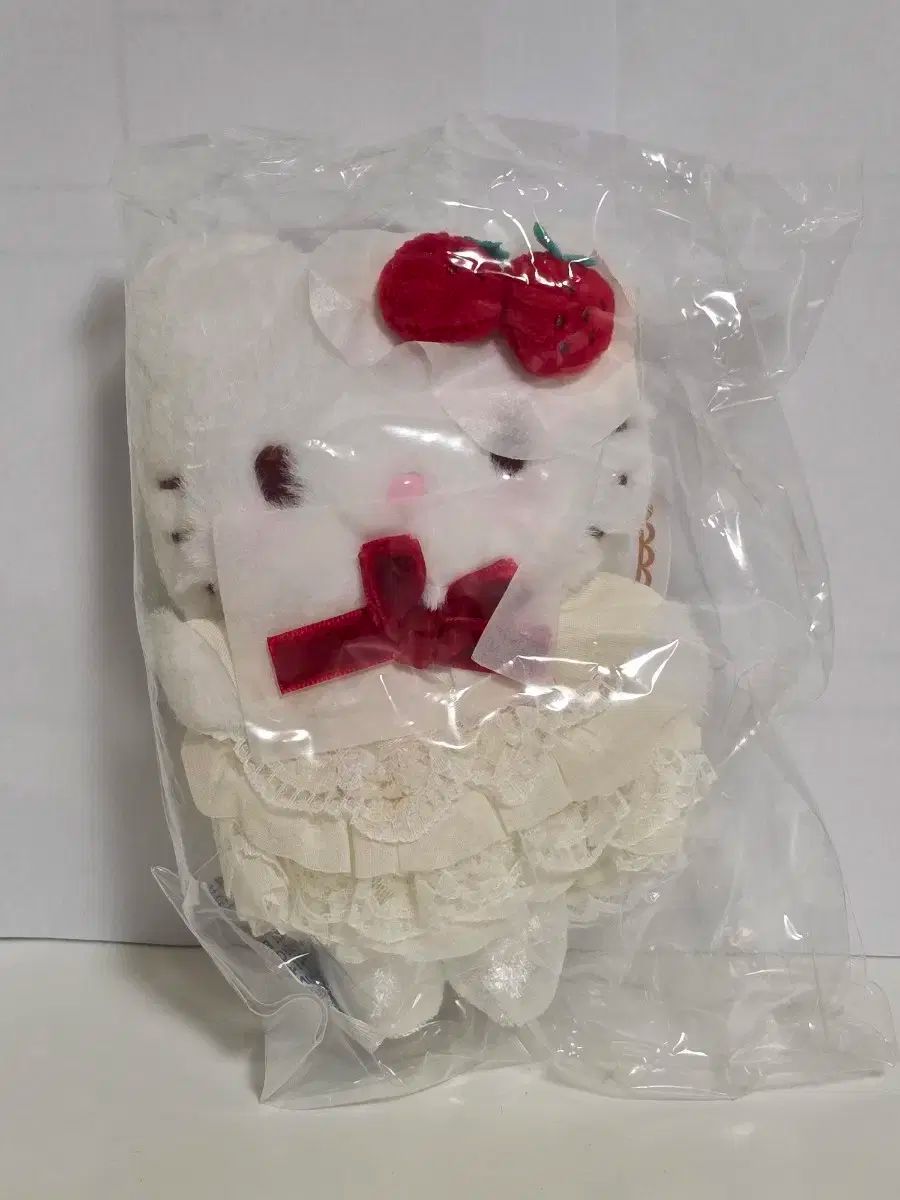 232 Sanrio サンリオ ショートケーキ ハローキティ マスコット 人形