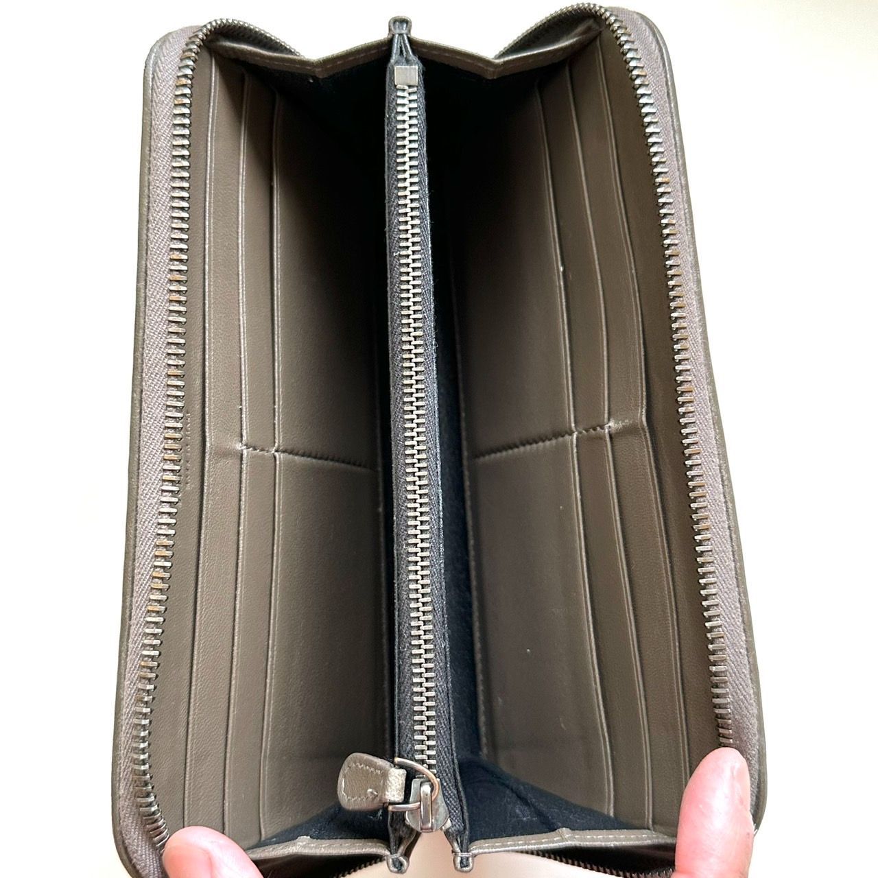 ボッテガヴェネタ BOTTEGA VENETA 長財布 イントレチャート グレージュ 