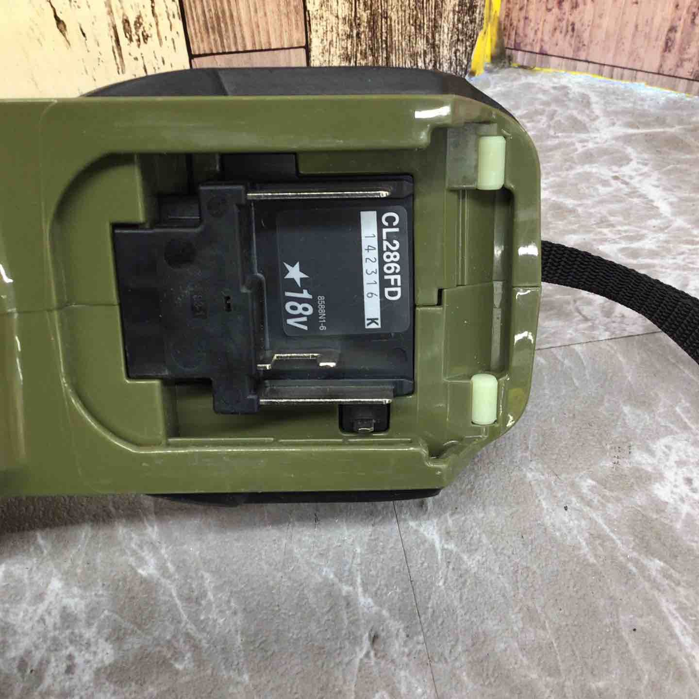 makita コードレスクリーナー