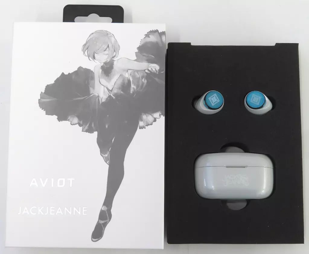 ヘッドフォン ロゴ ワイヤレスイヤホン クォーツモデル ジャックジャンヌ×AVIOT