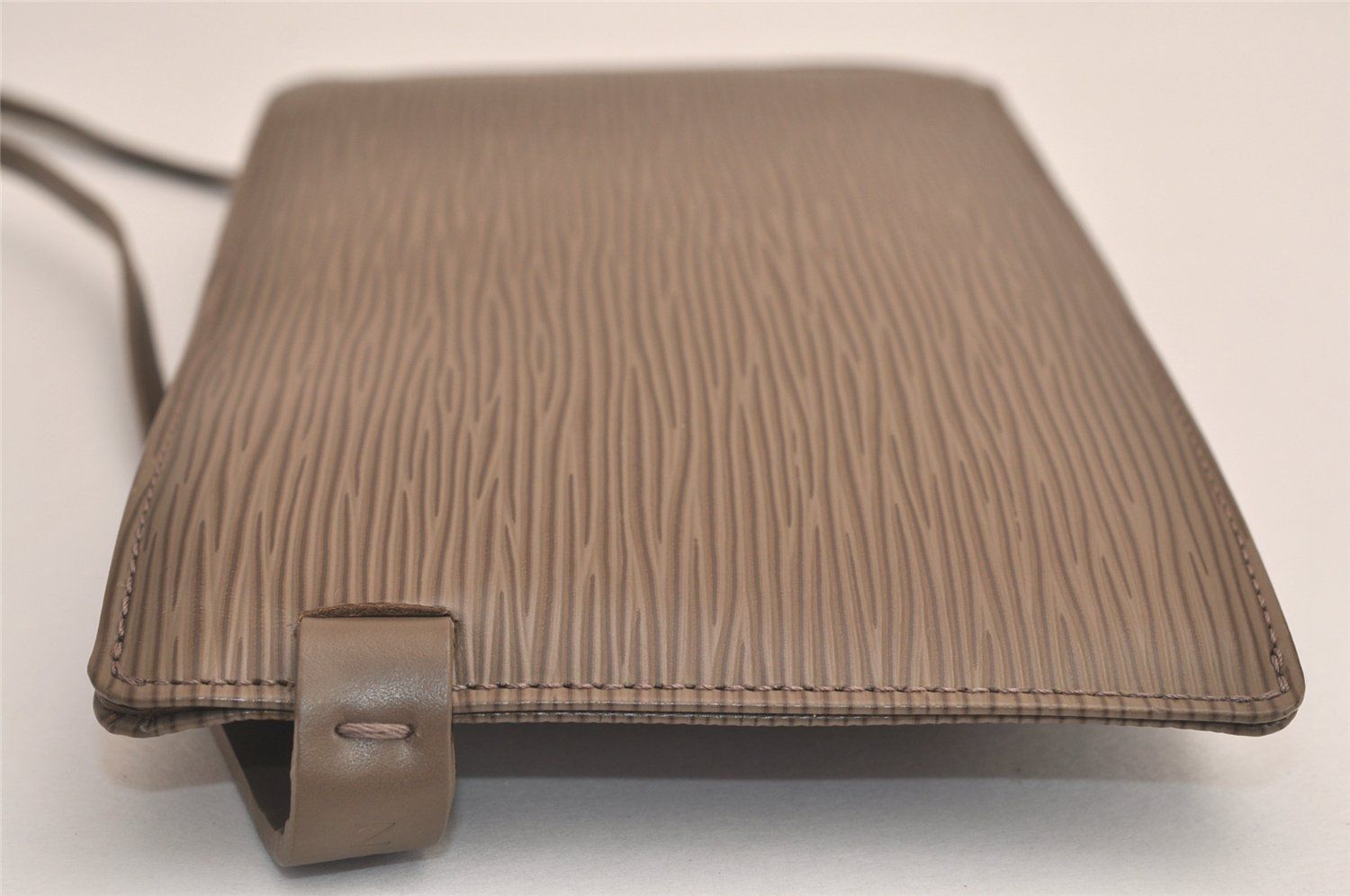 LOUIS VUITTON ルイヴィトン エピ ロシェル ウエストボディーバッグ