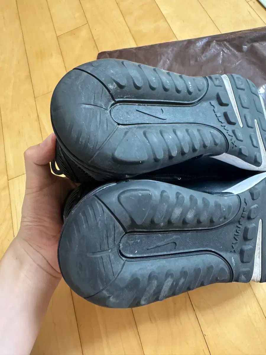 カオ 楽天市場】【正規販売店】HOKA one one ホカオネオネ カハ 2