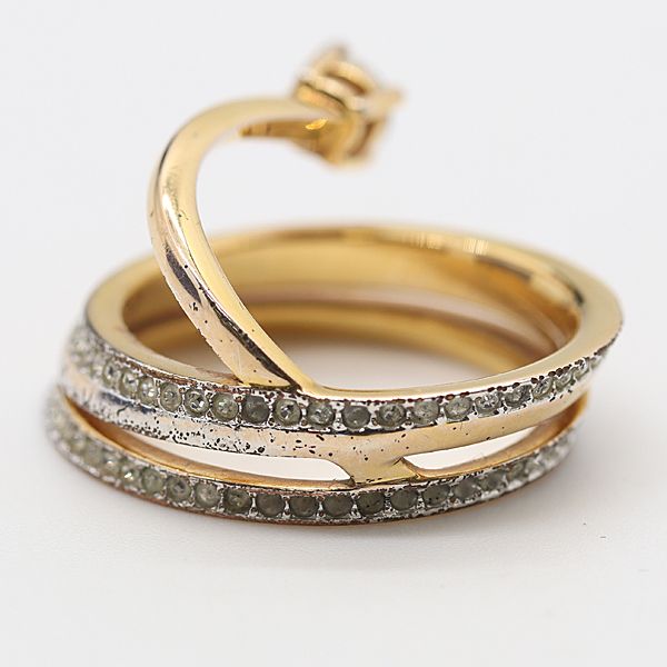 箱付き　SWAROVSKI　スワロフスキー　ゴールド　リング　指輪　ストーン 箱付 良品 スワロフスキー リング 指輪 ゴールドカラー ダイヤ