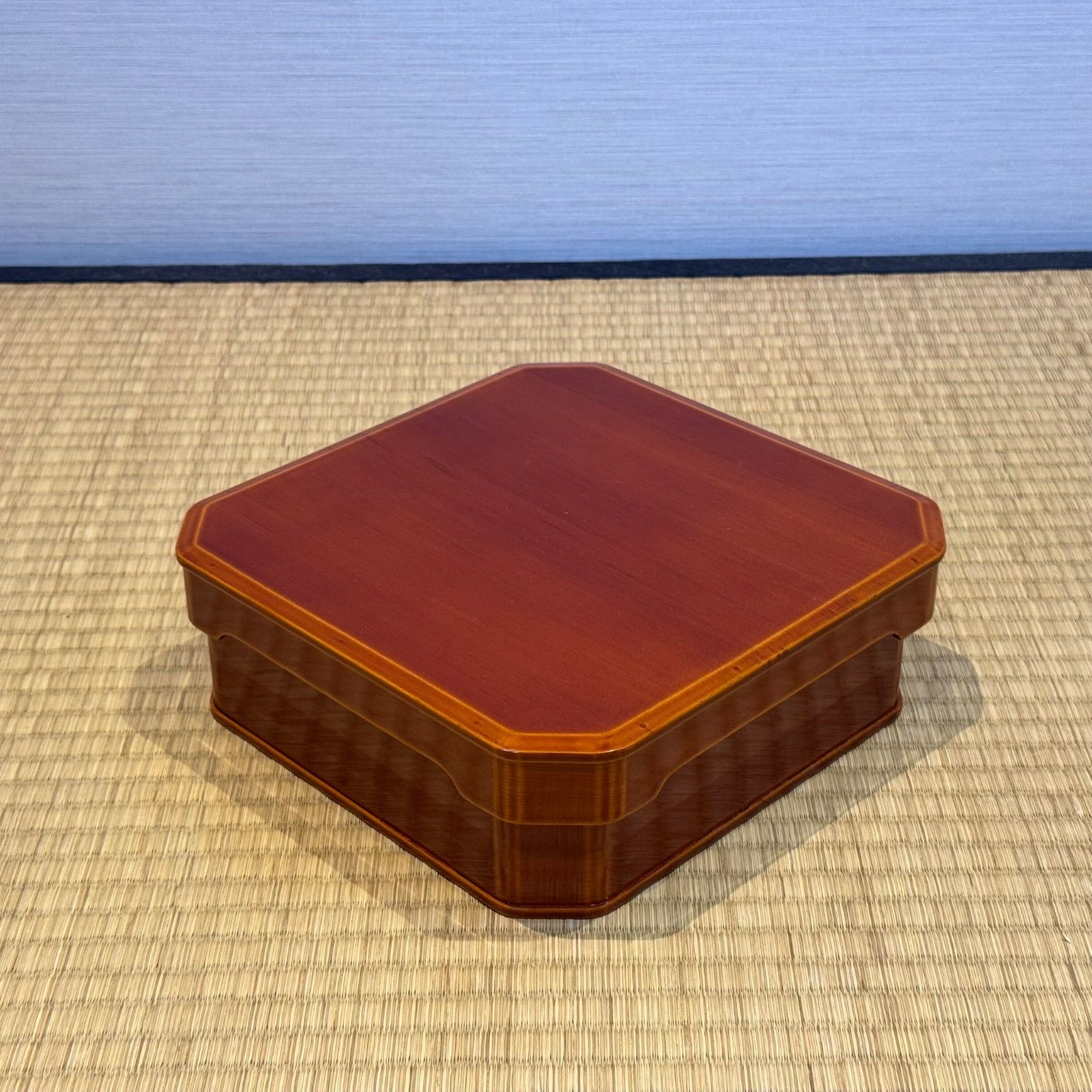 塗師 堅地屋清兵衛 作 飛騨紅春慶塗 大徳寺弁当箱 10客 縁高 共箱 茶