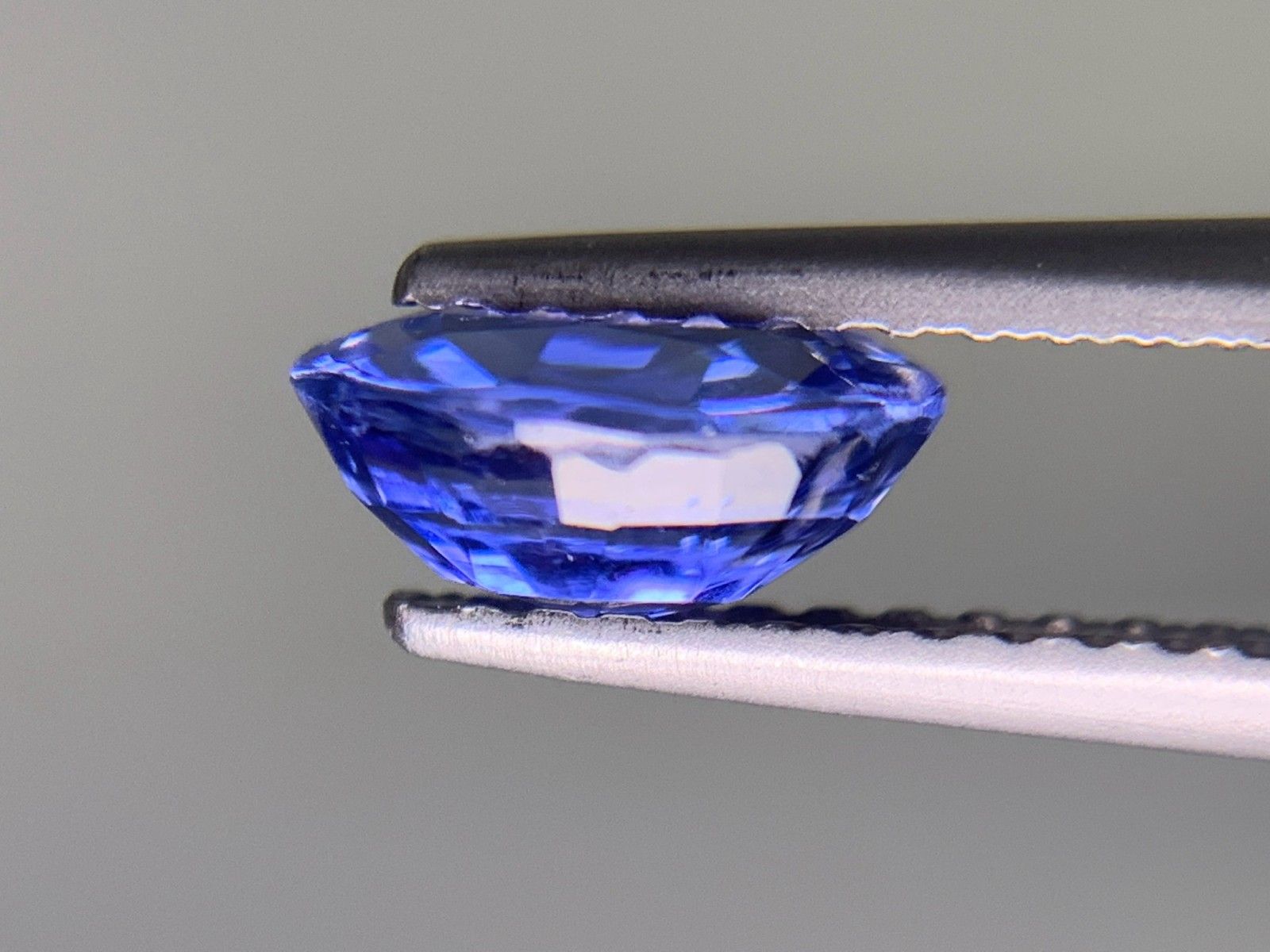 GIA宝石鑑別書付き 天然 サファイア No heat Sri Lanka 1.26ct 縦7.24 ...