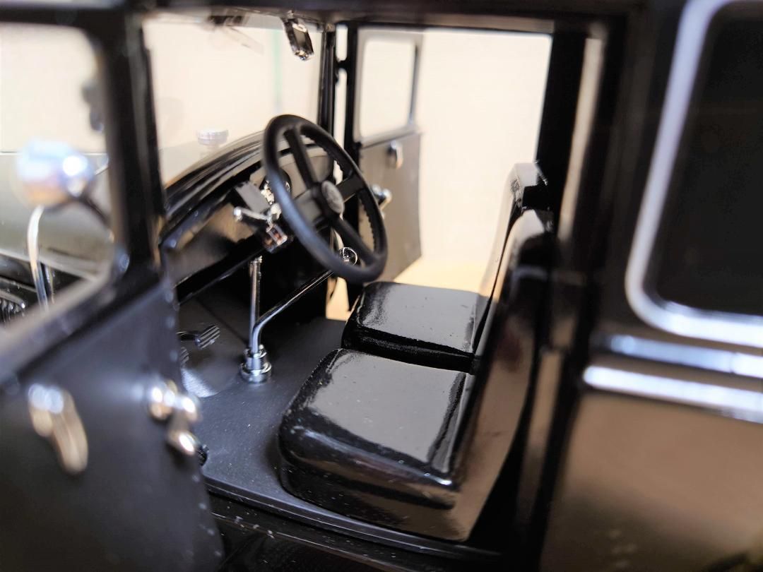 1/18 フォード パネル ポリスワゴン Ford panel car 1931 1/18 フォード パネル ポリスワゴン Ford panel car 1931 - メルカリ