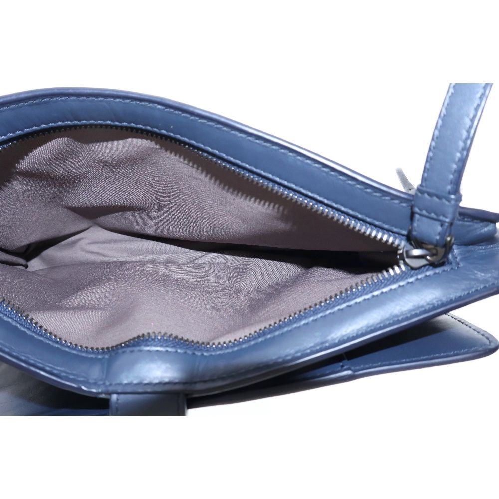 BOTTEGA VENETA (ボッテガヴェネタ) イントレチャート ナッパ 