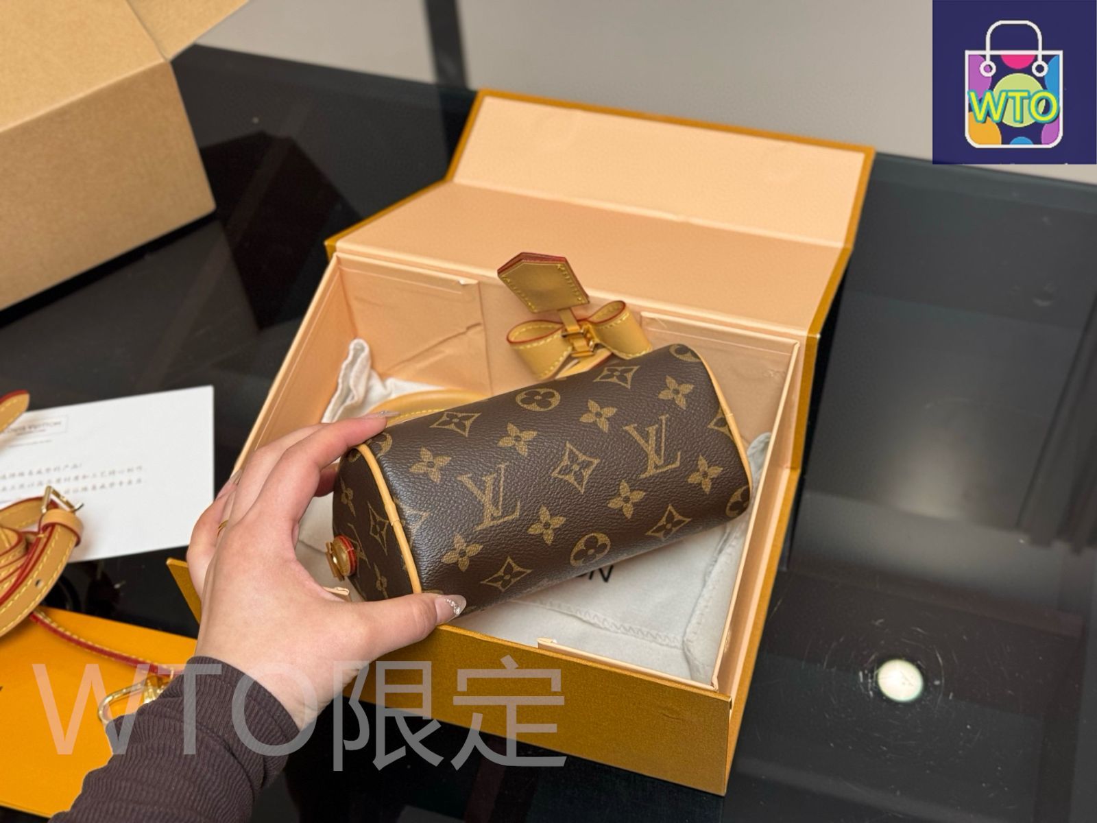 今日特価】Louis Vuitton ルイ・ヴィトン スピーディ ナノ