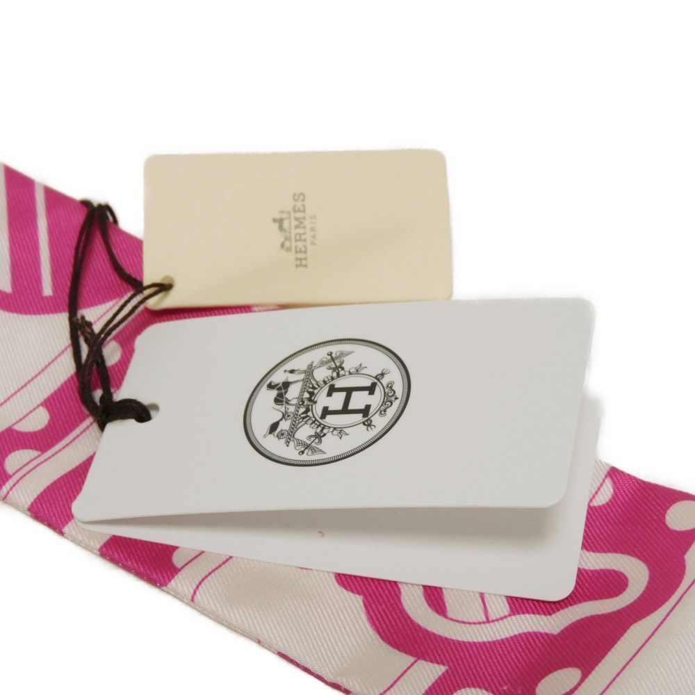 HERMES エルメス ツイリー Faubourg Rainbow 20230907185034.webp