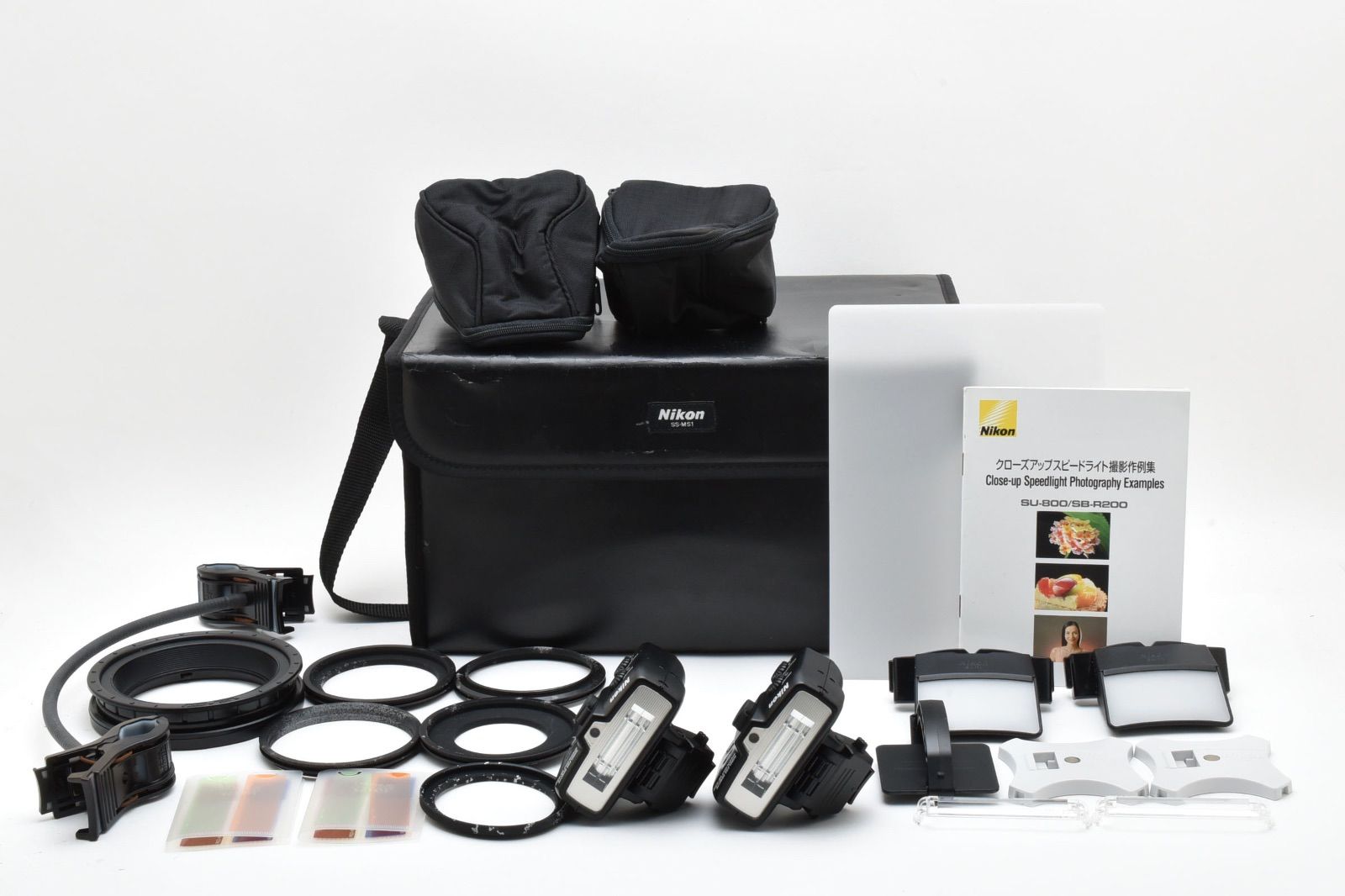 付属品多数!! Nikon ニコン SB-R200×2 ワイヤレスリモートスピードライト クローズアップスピードライトリモートキットR1 ストロボ ＃3132