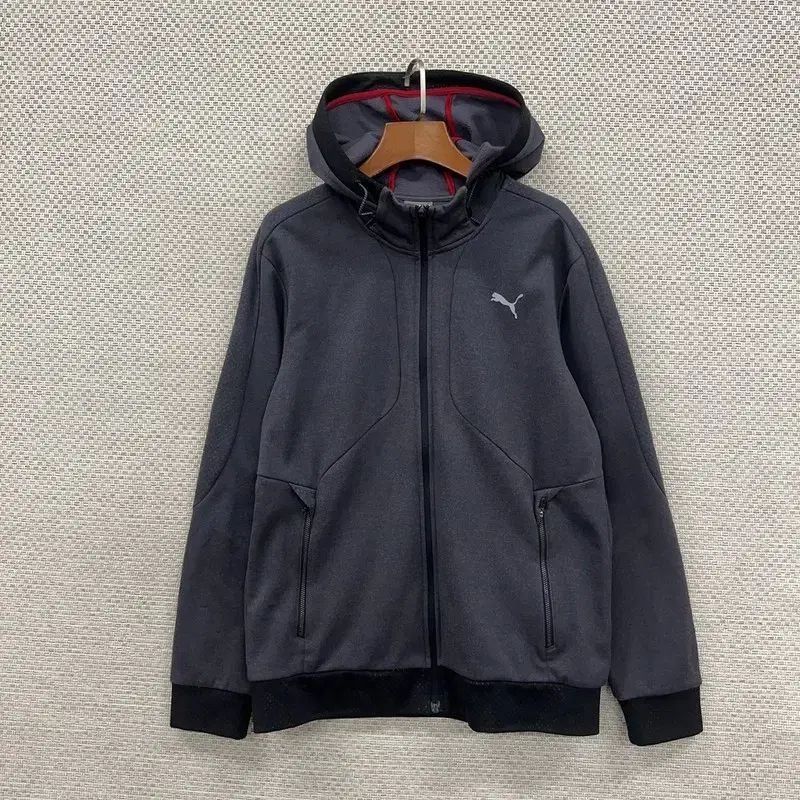 PUMA(プーマ) トレーナー 機能性 フード付き ジップアップパーカー 100 S07934