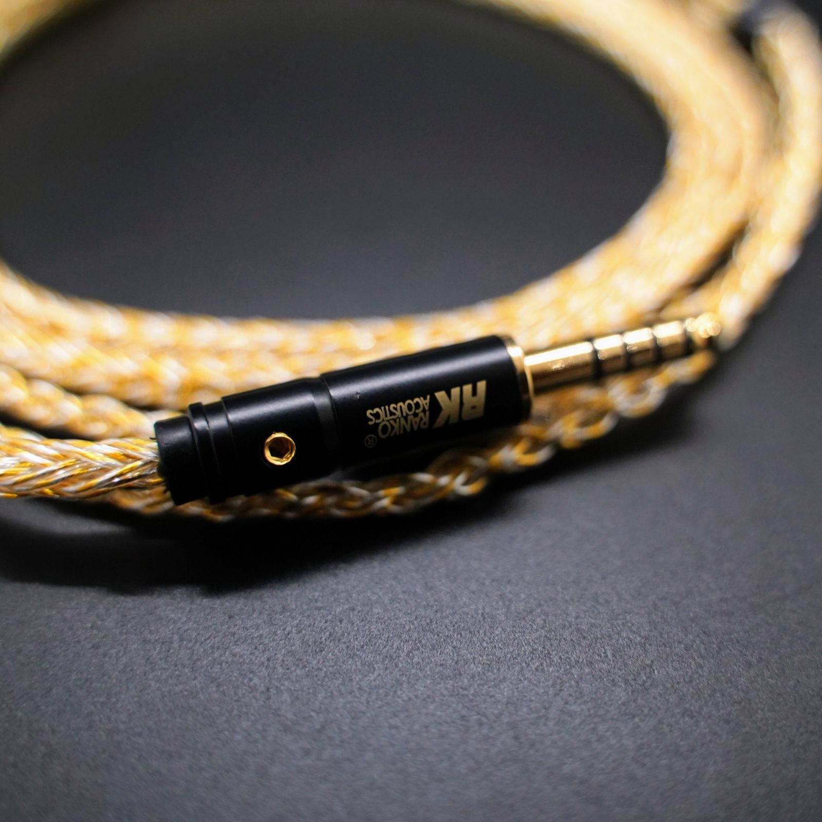 【最高仕様】16芯 超希少 銀線＆金線撚り合わせ 0.78 2ピン/4.4mm 最高仕様】16芯 超希少 銀線＆金線撚り合わせ 0.78 2ピン/4.4mm