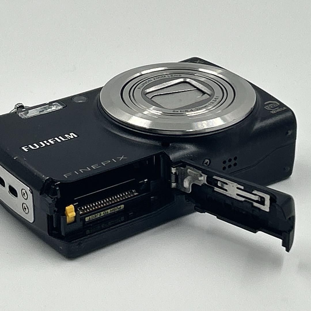 カメラ FUJIFILM/富士フイルム◇FINEPIX/F100FD/動作品/バッテリー付き