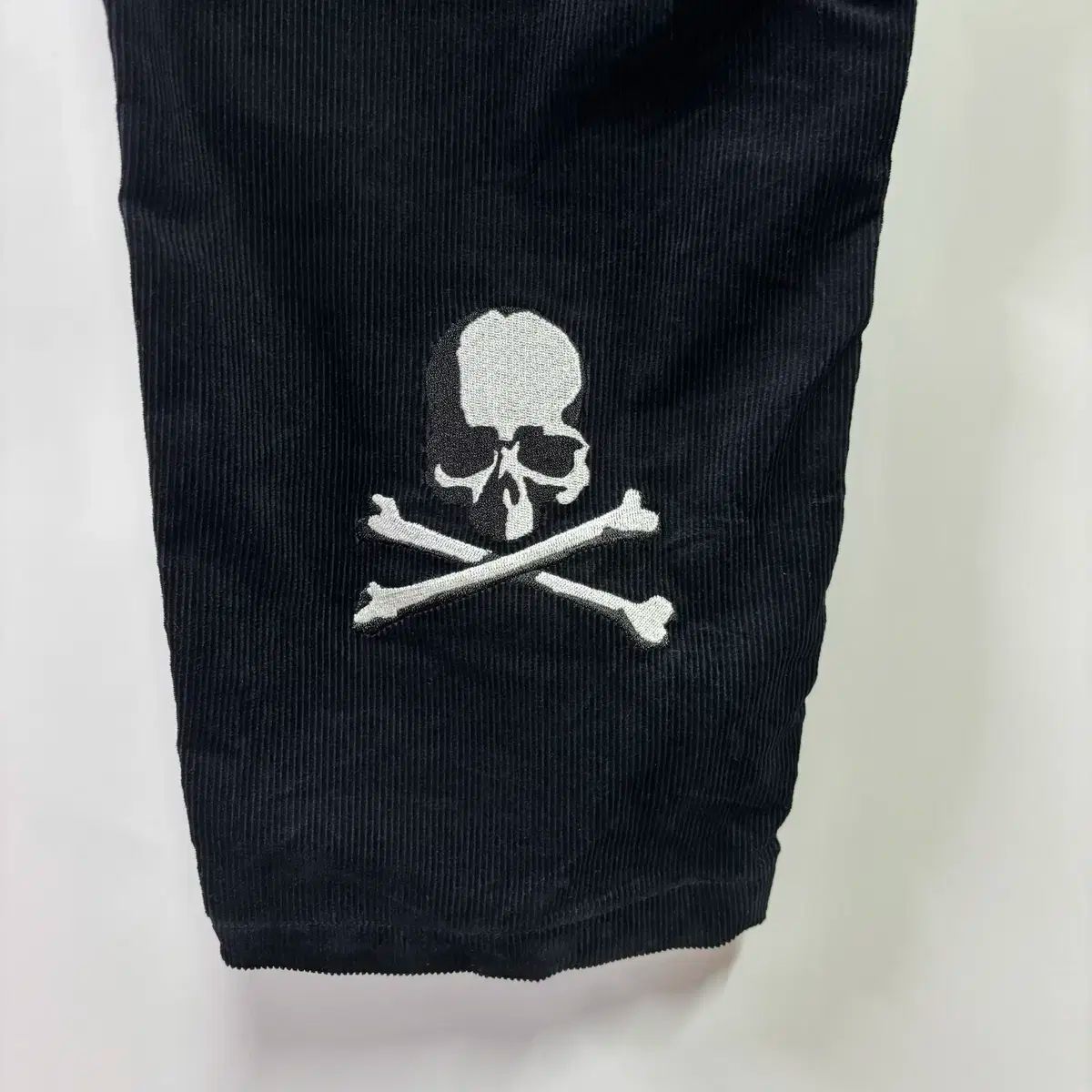 ぜひ、見逃さない。 S グラミチ x マスターマインド コーデュロイ パンツ